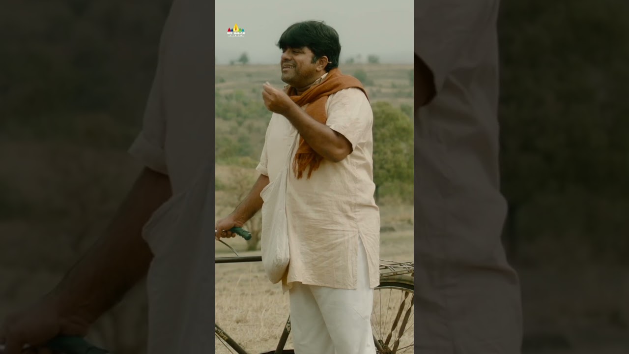 मास्टर जी से बच्ची की पढ़ाई के लिए अनुरोध