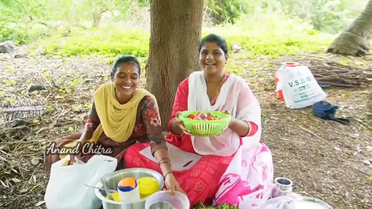 வீட்டிற்கு வெளியே சிக்கன் பிரியாணி மற்றும் கிரேவி செய்வோம்