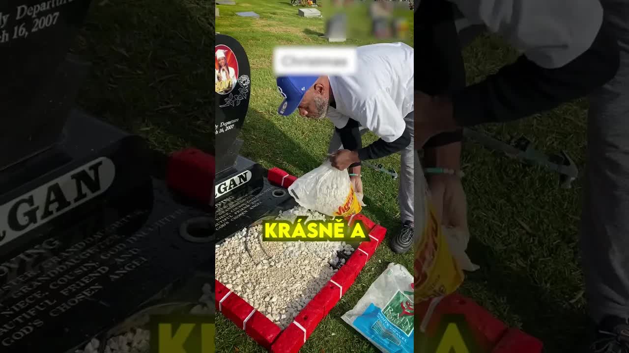 Otec každé Vánoce navštěvuje hrob své dcery