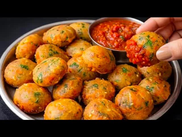 Quick Crispy Potato Snacks Recipe in Hindi