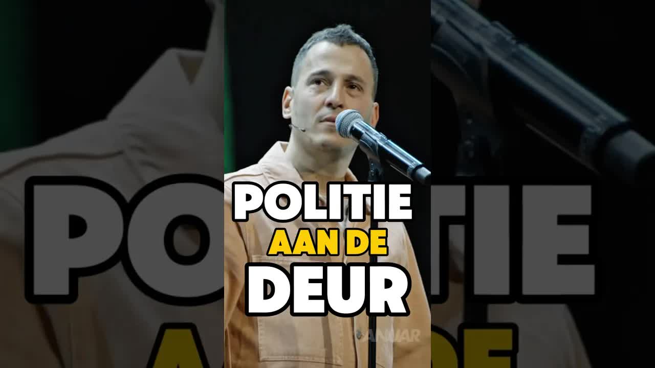 Anuar vertelt over politie aan de deur