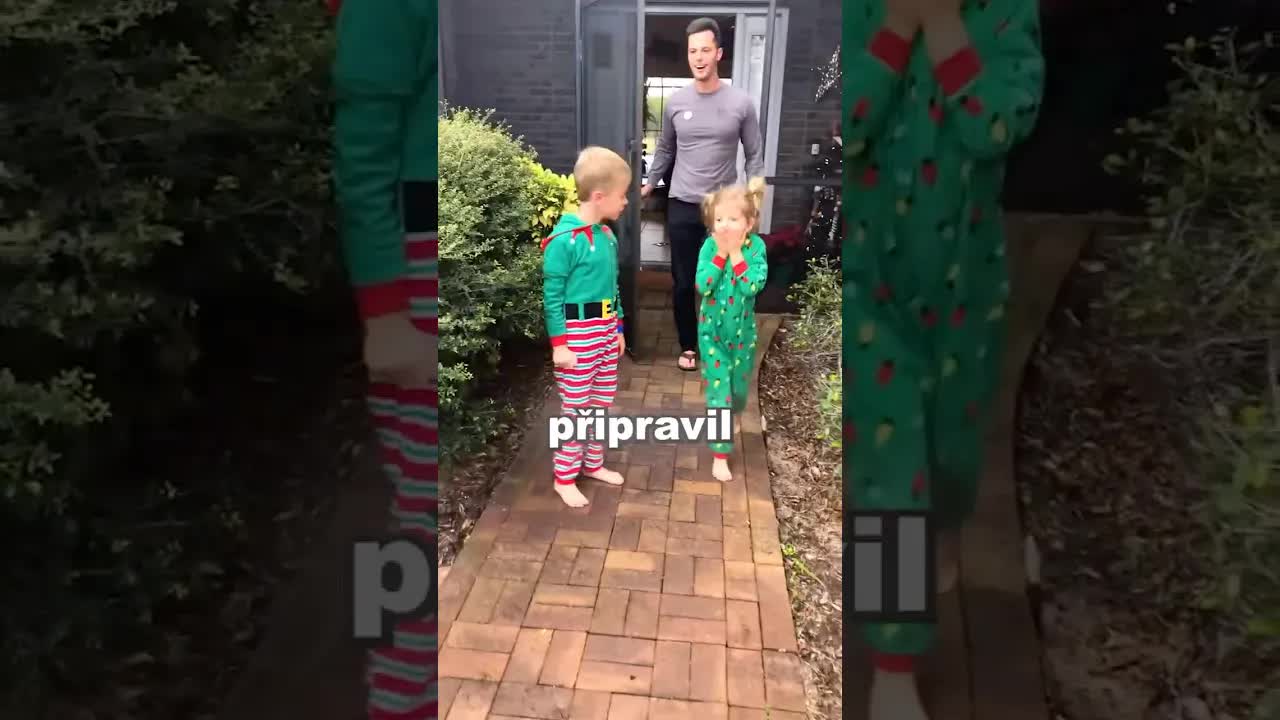 Překvapení pro dvojčata: Čtyřkolky v garáži