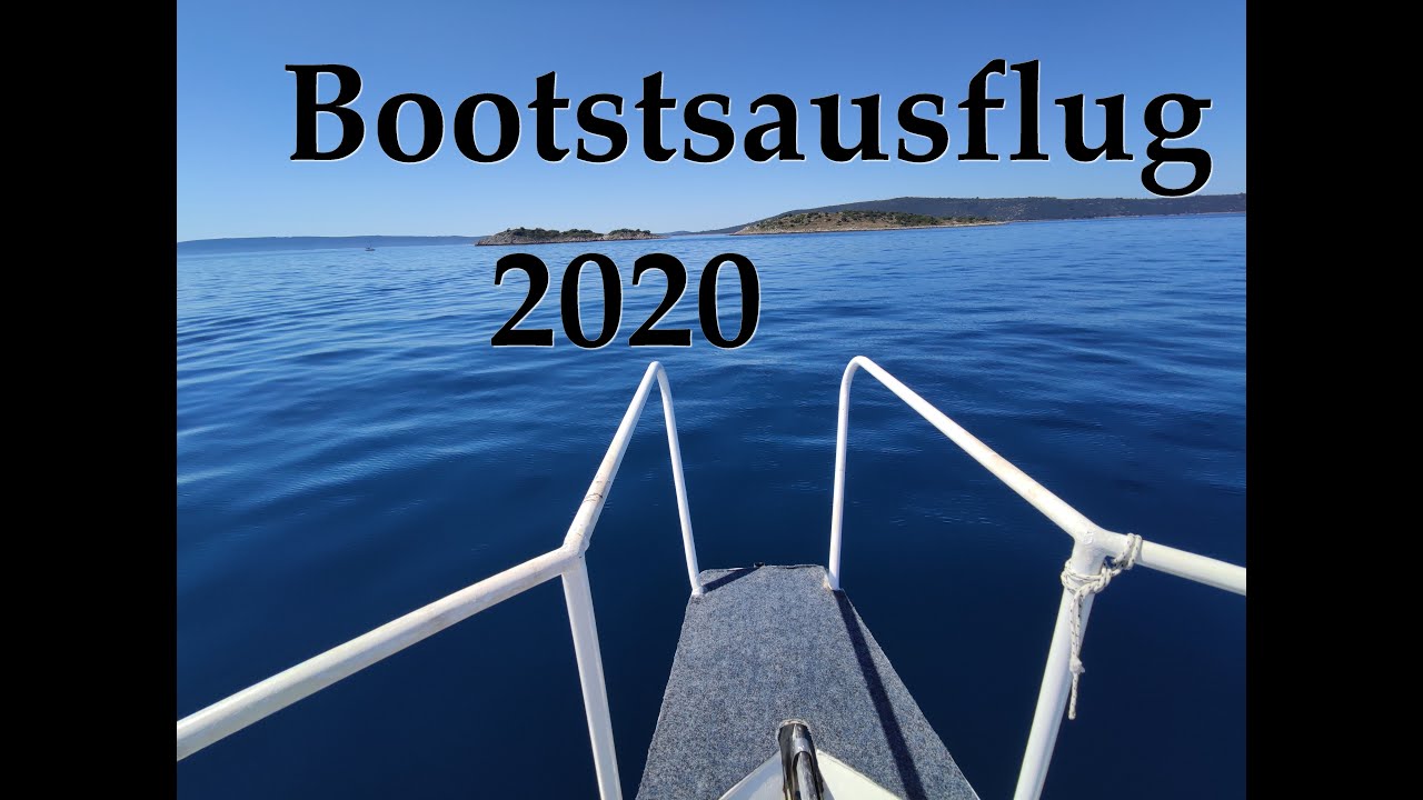 Bootsausflug an der kroatischen Küste im Sommerurlaub