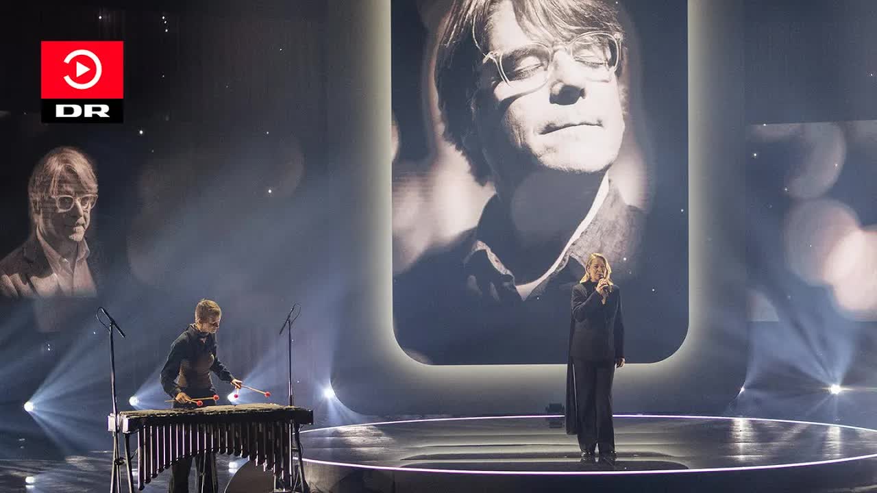 Trine Dyrholm: Stille i verden live