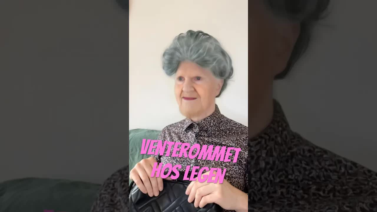 Komisk intervju i legeventerommet