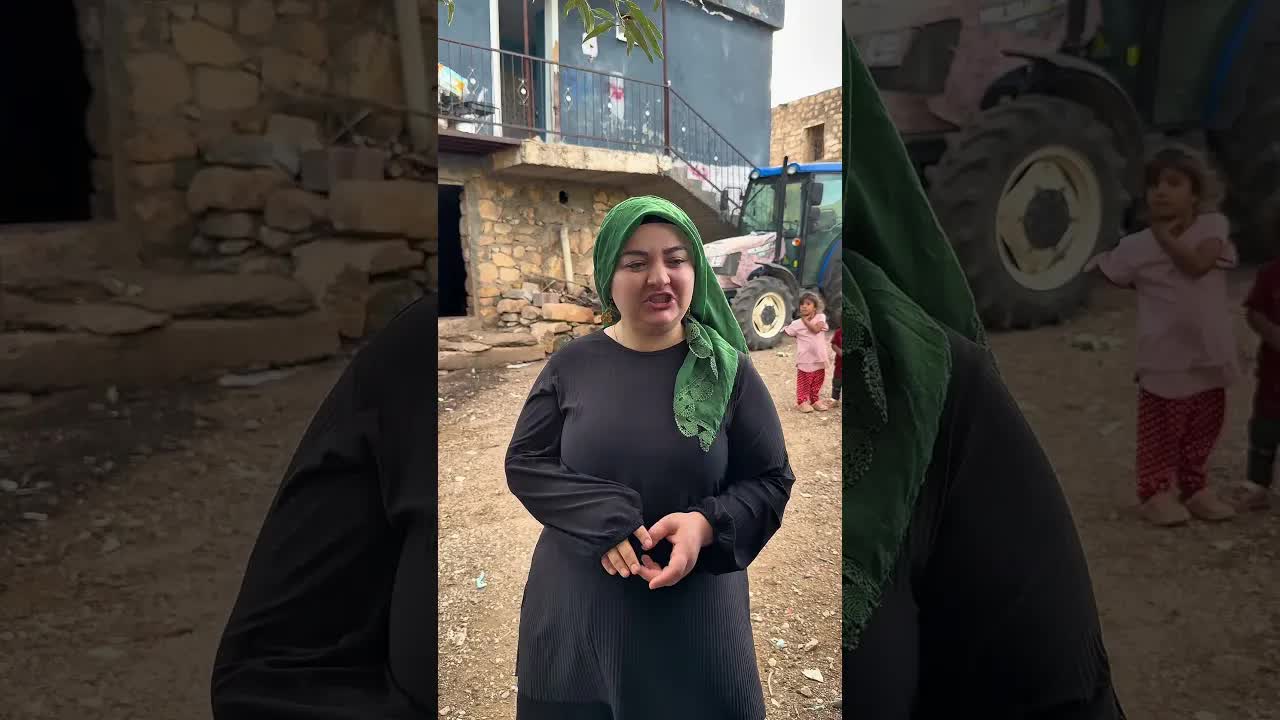 Su Ararken Kelebek Bana İnek Suyu İçirtti
