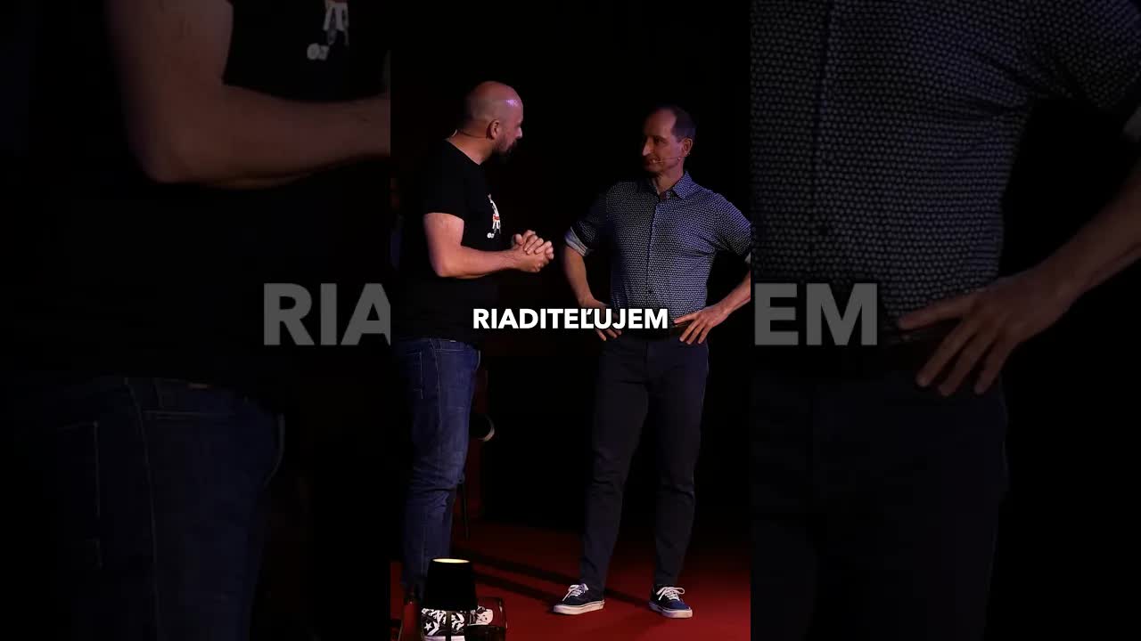 Improvizačná scéna: Nový riaditeľ a zmena