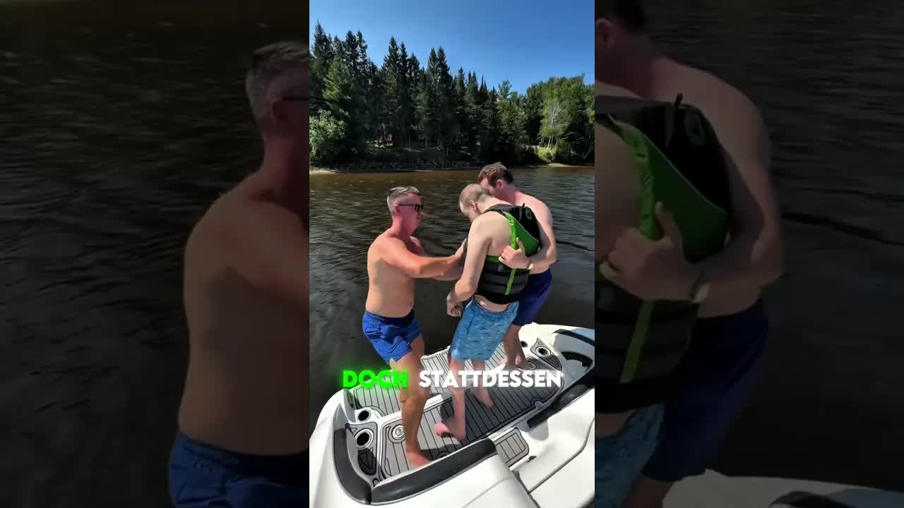 Freunde unterstützen Mann im Rollstuhl