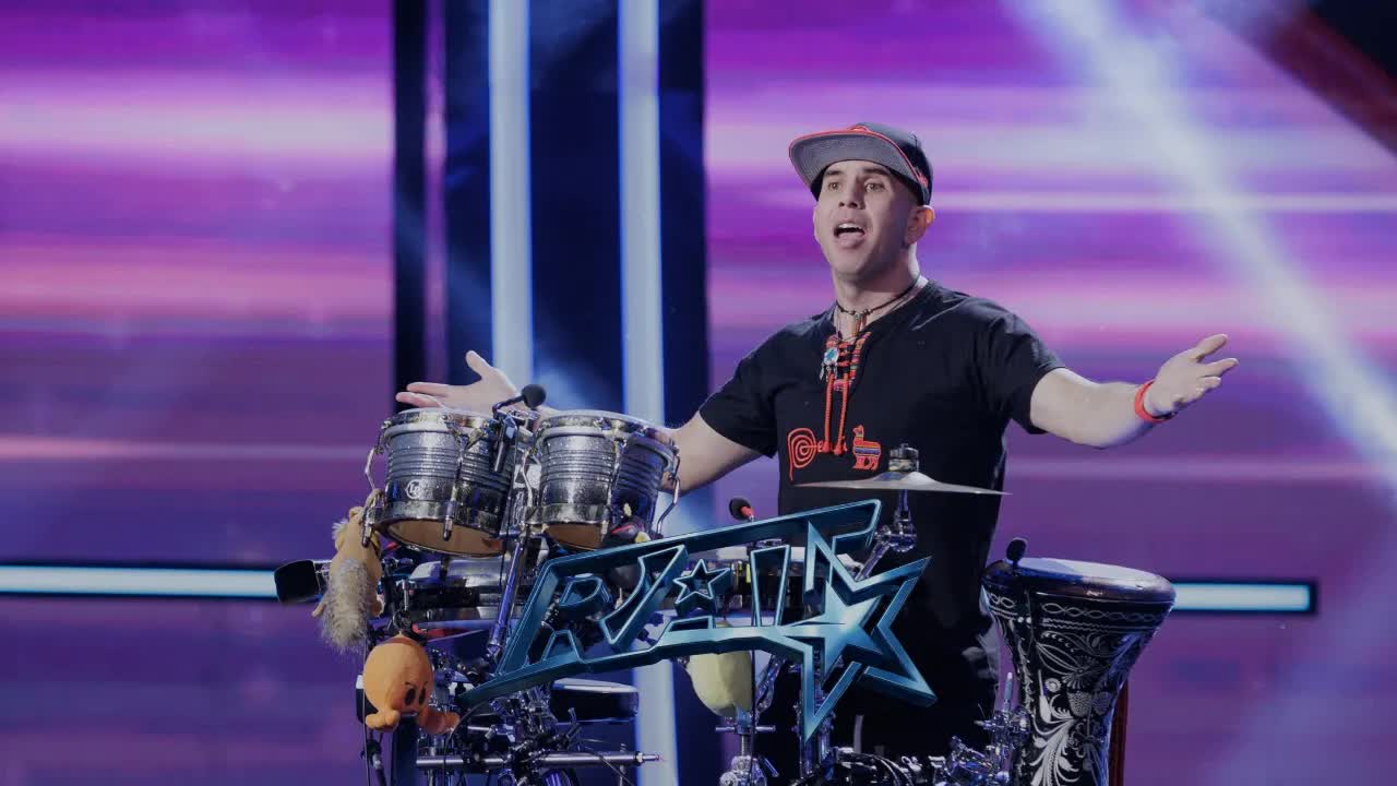 Artist peruan la Românii Au Talent