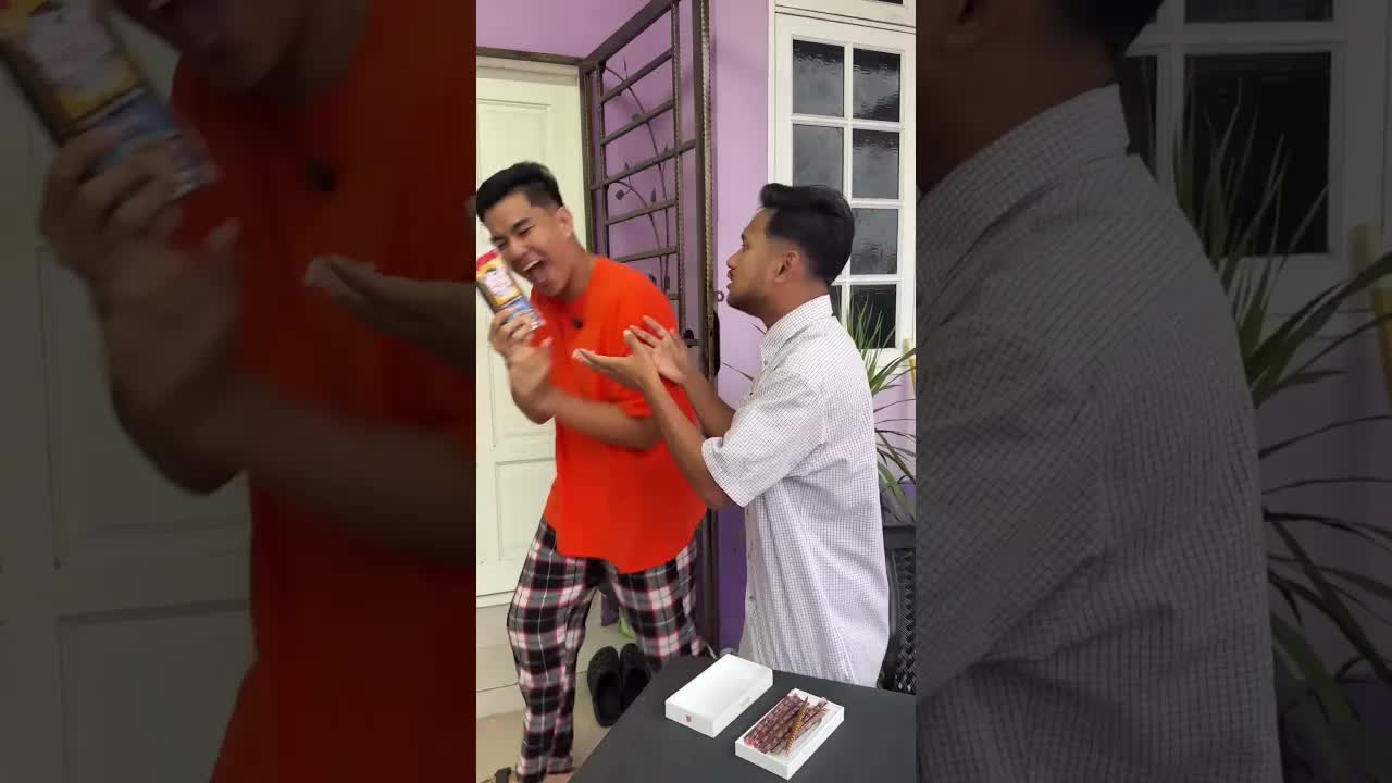 Ayah Pilih iPhone atau Coklat?