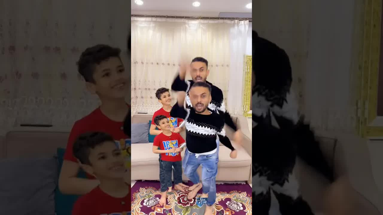 مقلب طريف من ابن لأبيه بعد المذاكرة