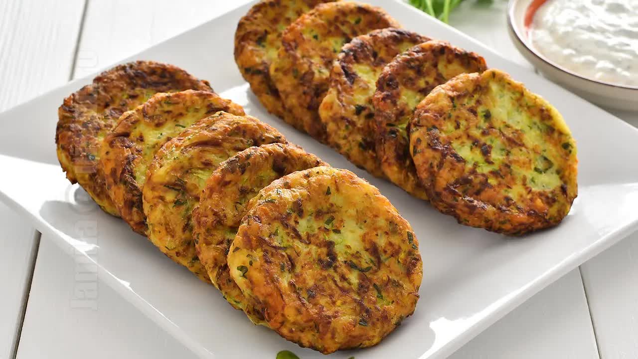 Chiftele de dovlecei fragede și delicioase