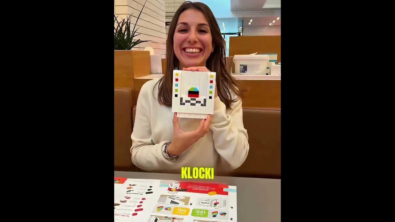 Restauracja Lego: Zamówienie przez budowanie klocków