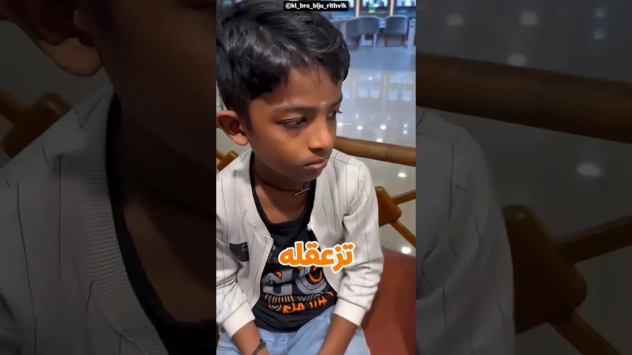 أم تفاجئ ابنها الكبير بهدية تبكيه من الفرح