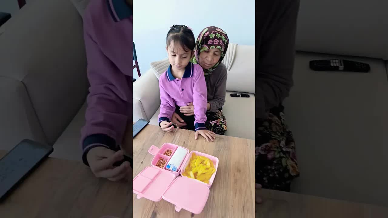 Melisanın Okul Yemeği ve Beslenmesi