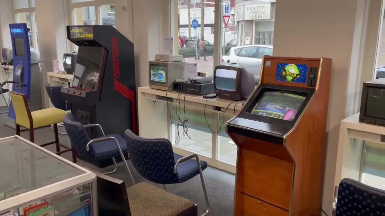 Resumo de NEJ-tago en Helmond kaj komputila muzeo