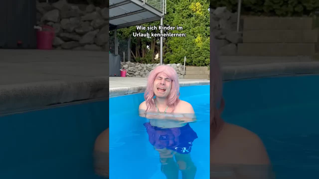 Wie zwei Mädchen sich im Urlaub kennenlernen