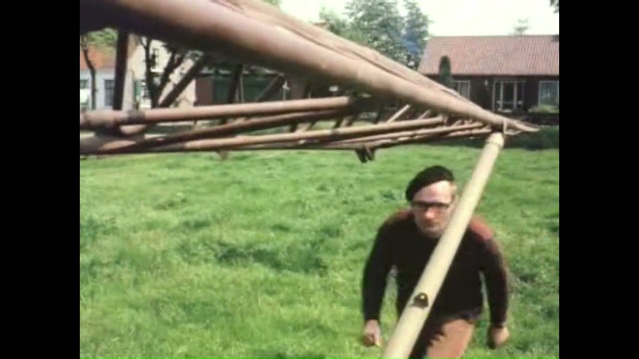 Liftmonteur bouwt zelf ontworpen vliegtuig