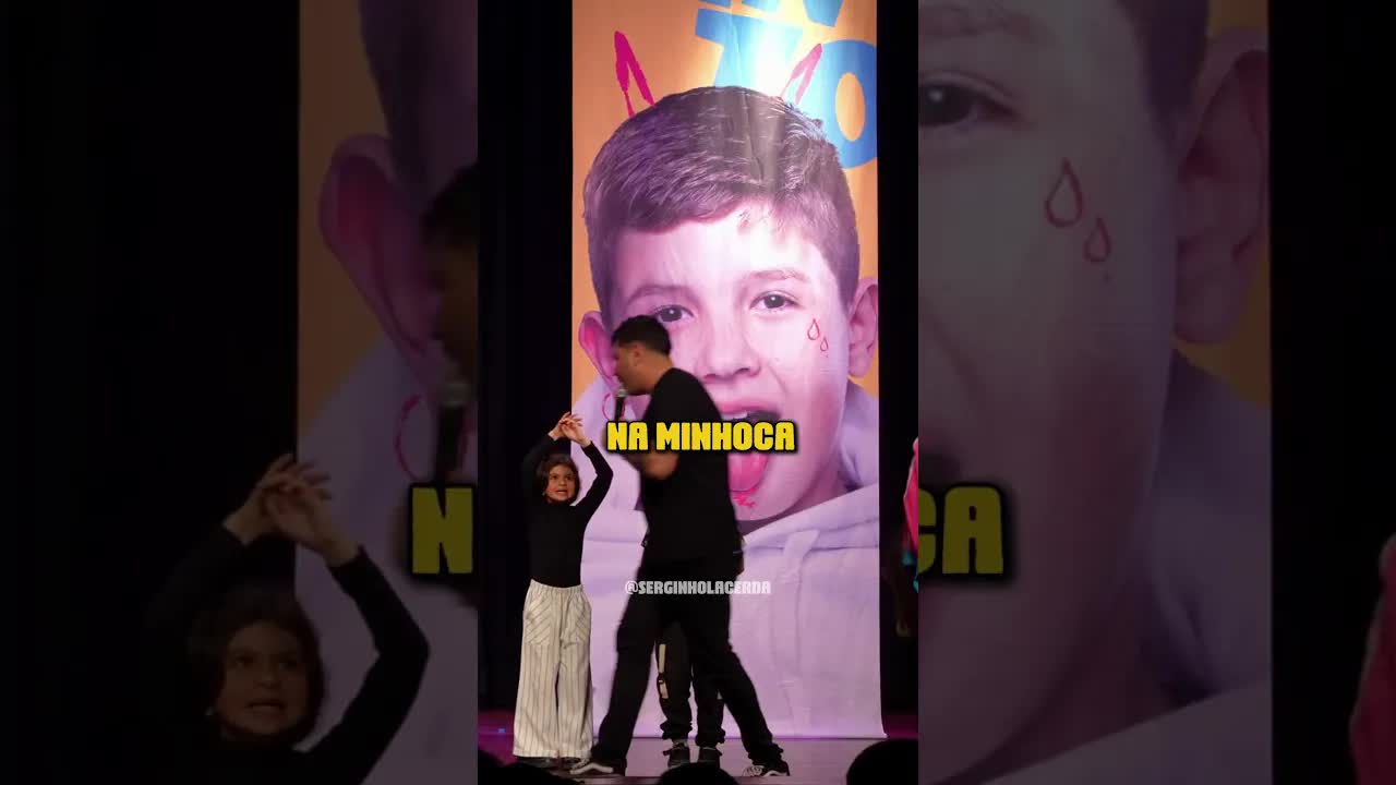 A banda maluca toca AC/DC e mais