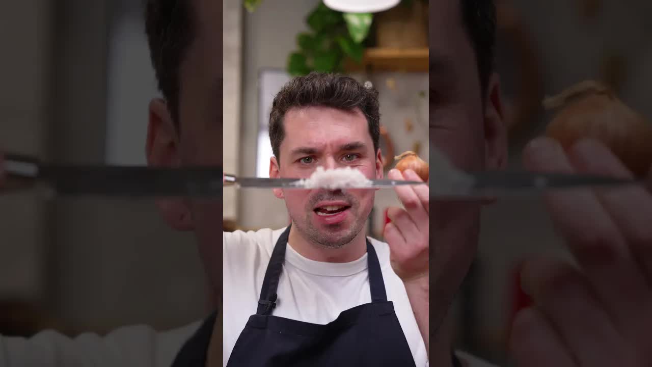So schneidet man Zwiebeln wie ein Profi