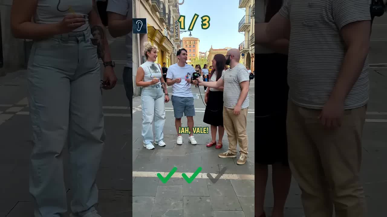 Tres amigos responden preguntas de cultura general