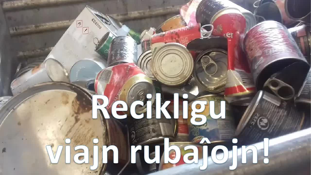 Recikligu viajn rubaĵojn: Vlogo pri medio
