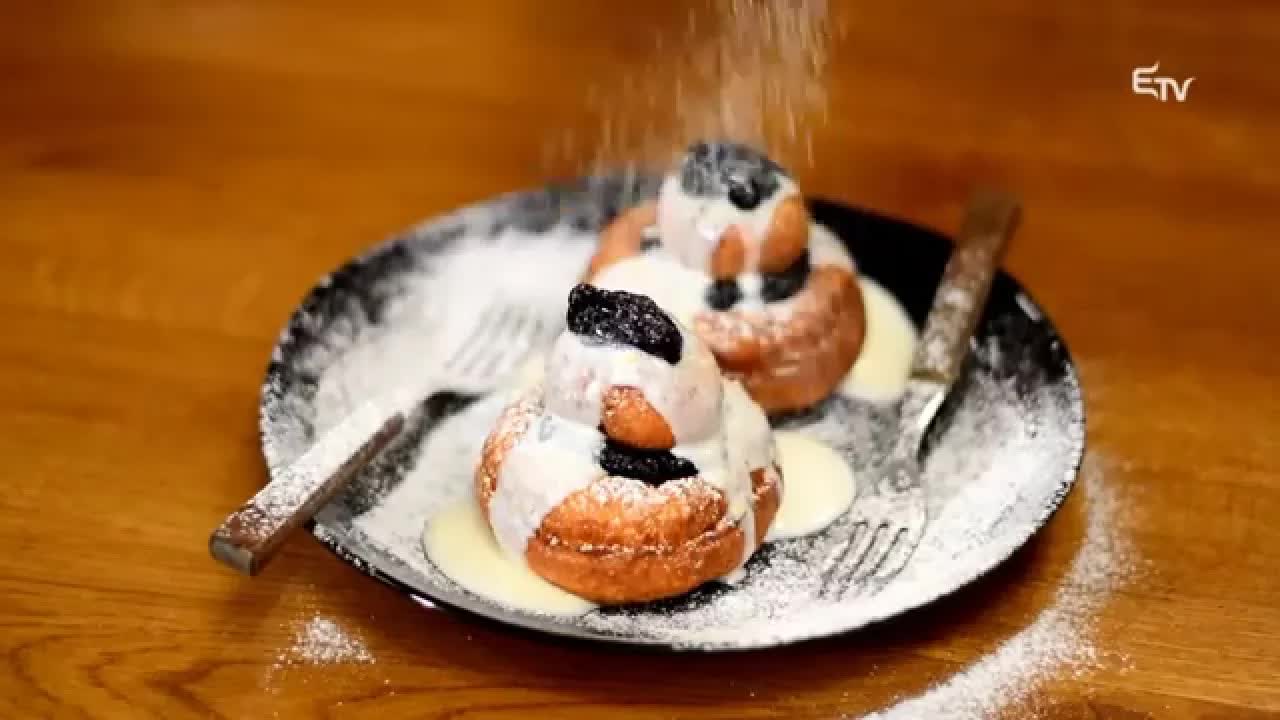 Sült túrófánk elkészítése vaníliás tejföllel