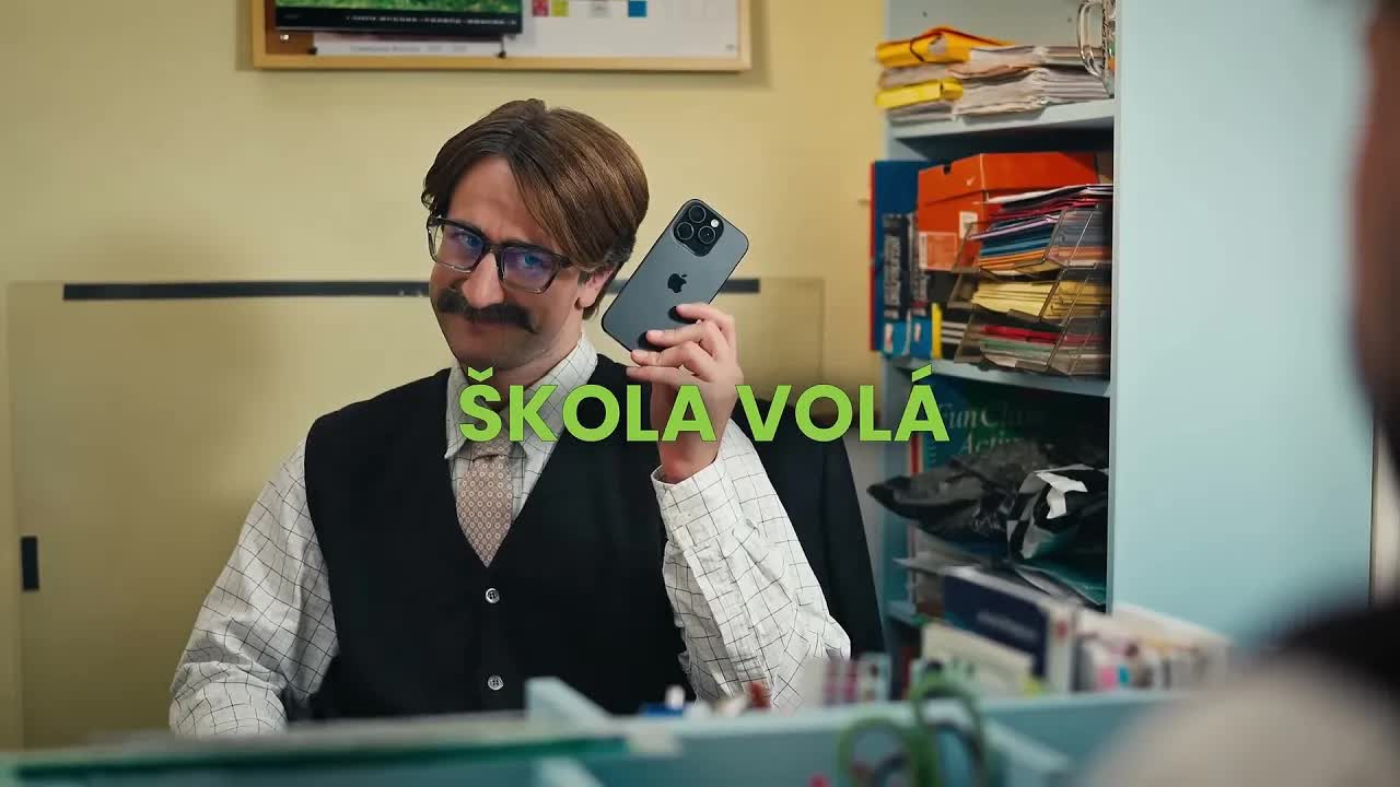 Škola volá na tvůj iPhone od JabkoLevně