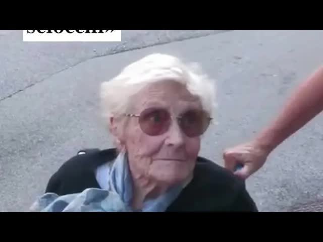 Nonna Carmen contro il raduno neofascista