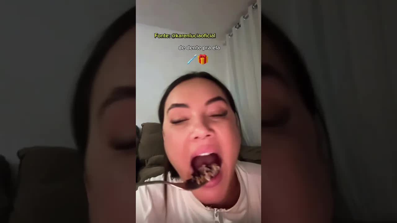 O que dizer à amiga com bafinho?