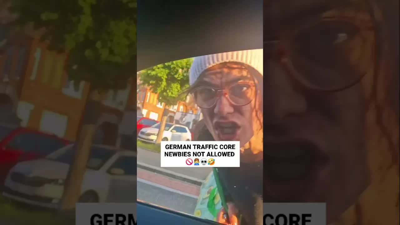 Stau auf der Autobahn wird zum Albtraum