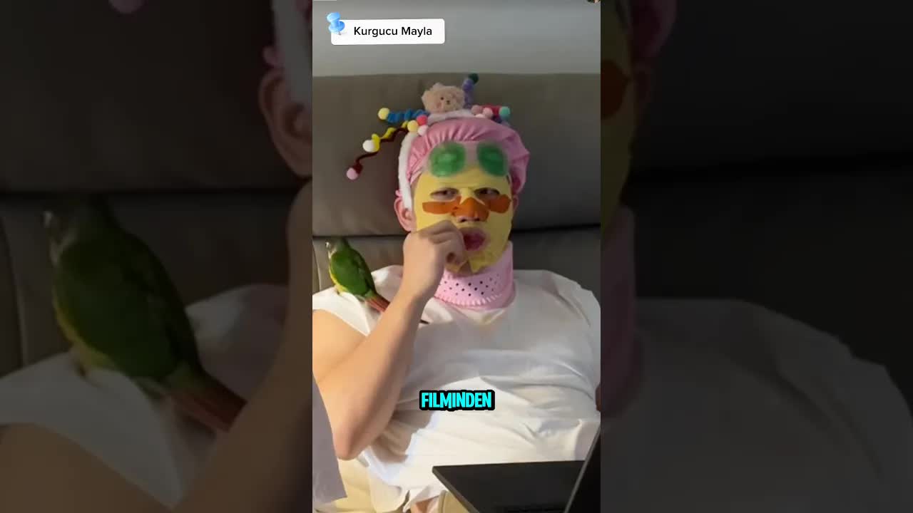 Gece Bakım Ritüelimiz: Masaj ve Nemlendirme