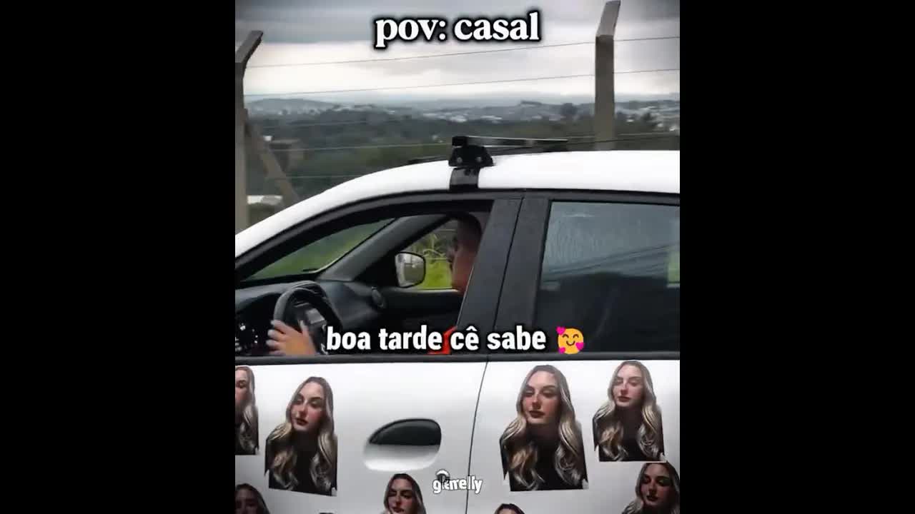 Ciúmes exagerados viram piada entre casal