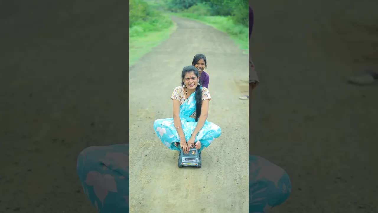 नवीन गाडी आणि बकुळीची मजा