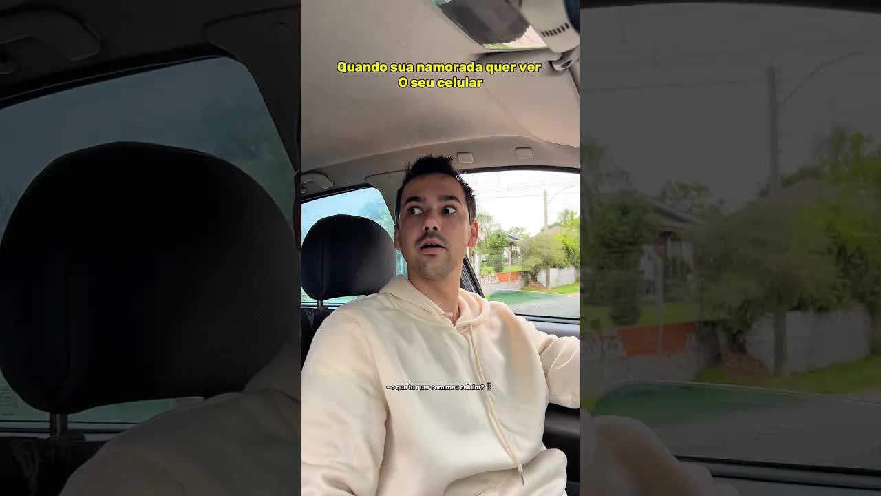 Quando sua namorada pede seu celular
