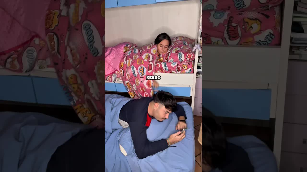 Dormire con la sorella più piccola