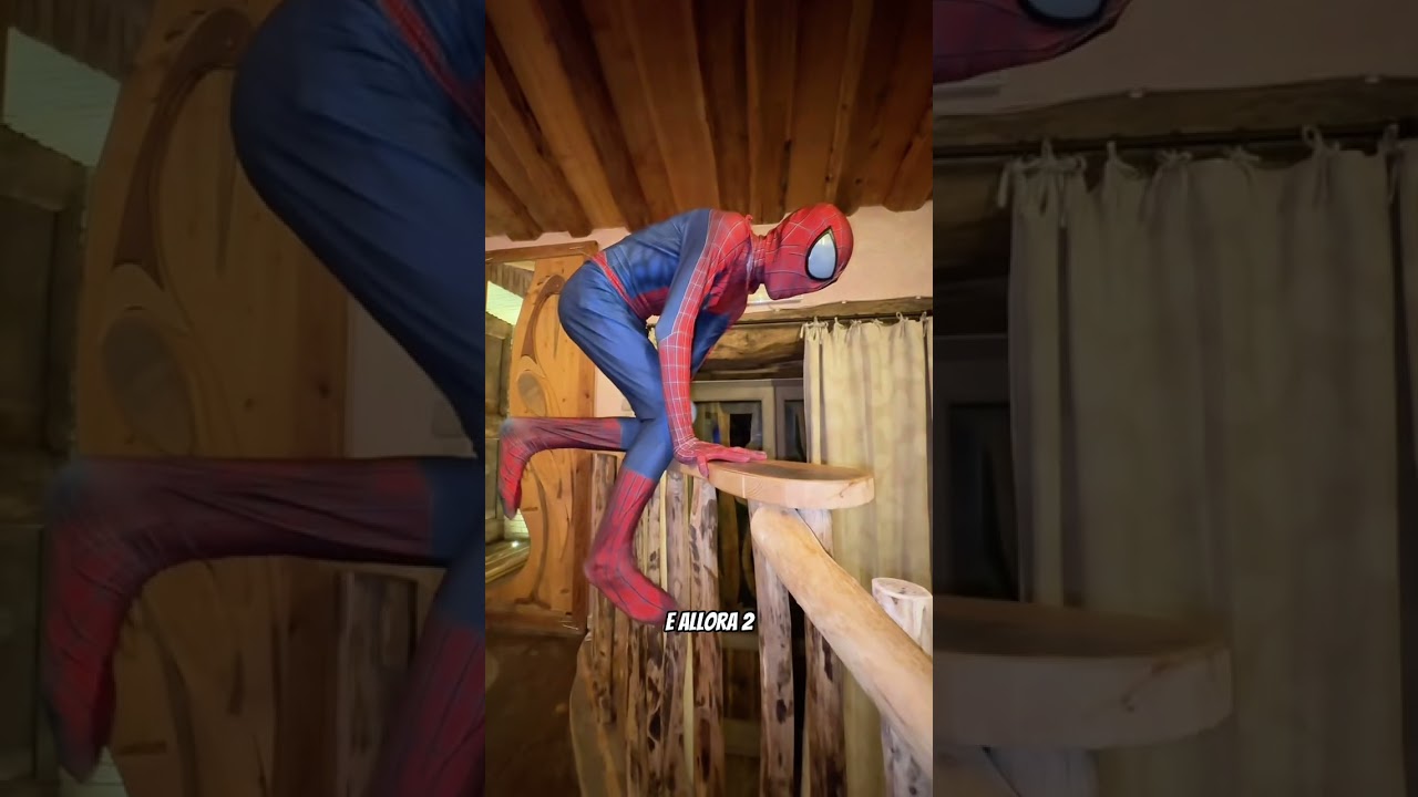 Davidino prova per diventare Spider-Man