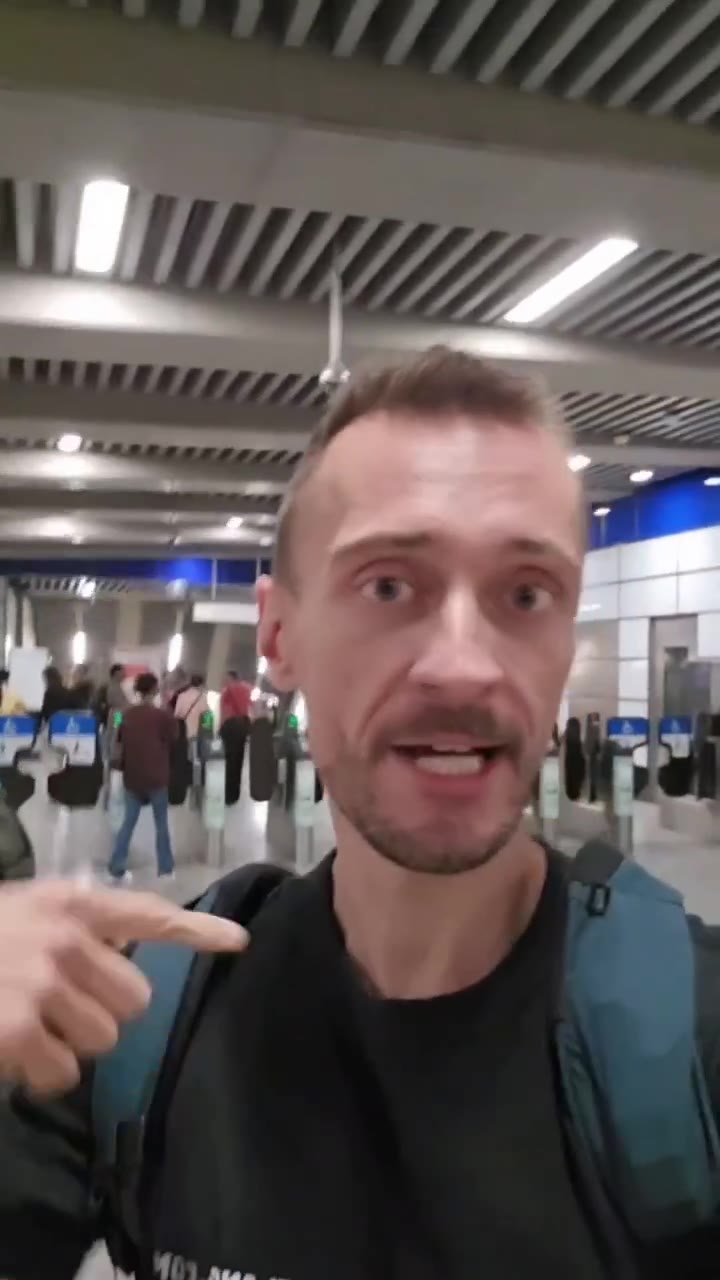 Сегодня я в метро: медленное русское видео