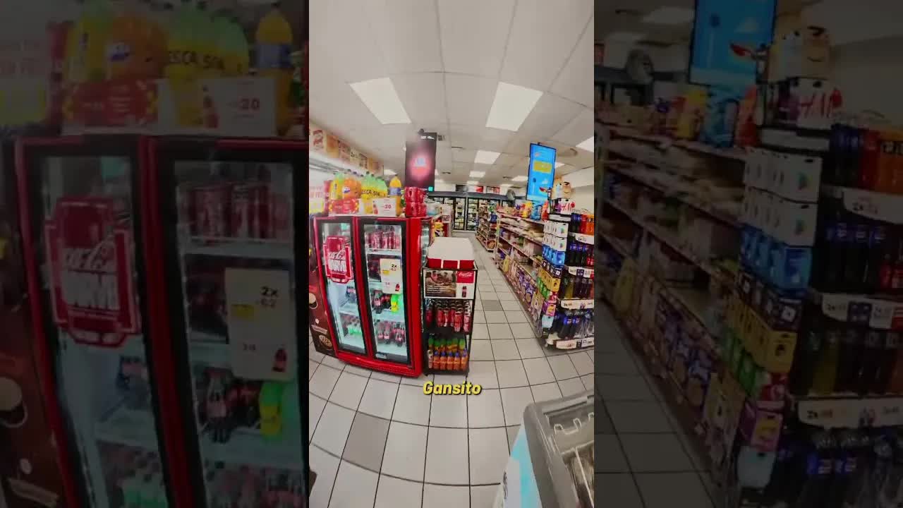 Comprando café en el Oxxo y su personal amable