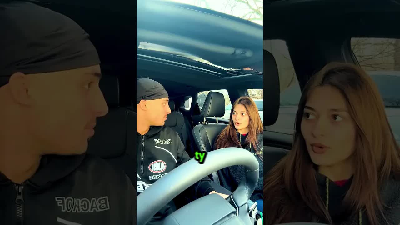 Chłopak ogolił się na łyso, by wkręcić dziewczynę
