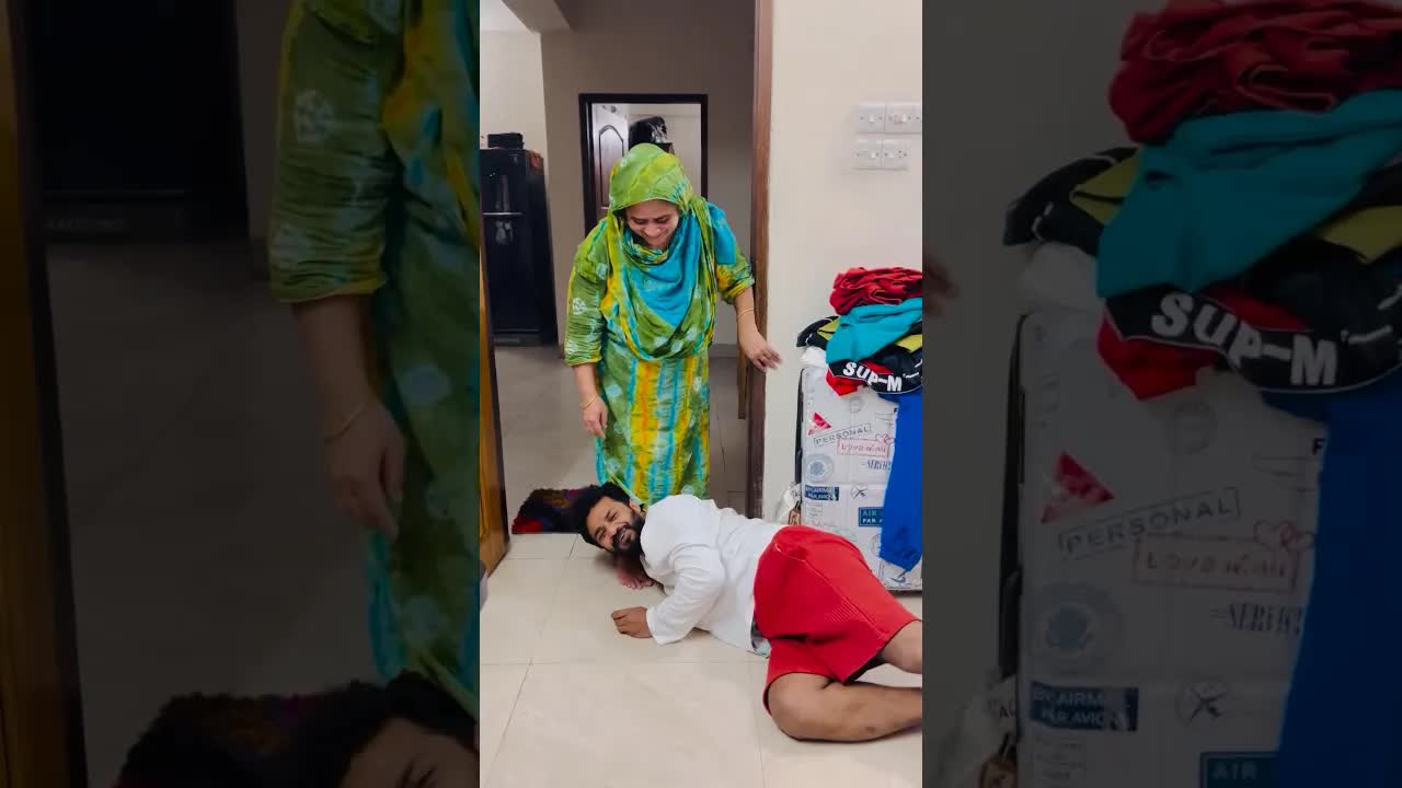 সলামির টাকা নিয়ে মায়ের সাথে ঝগড়া