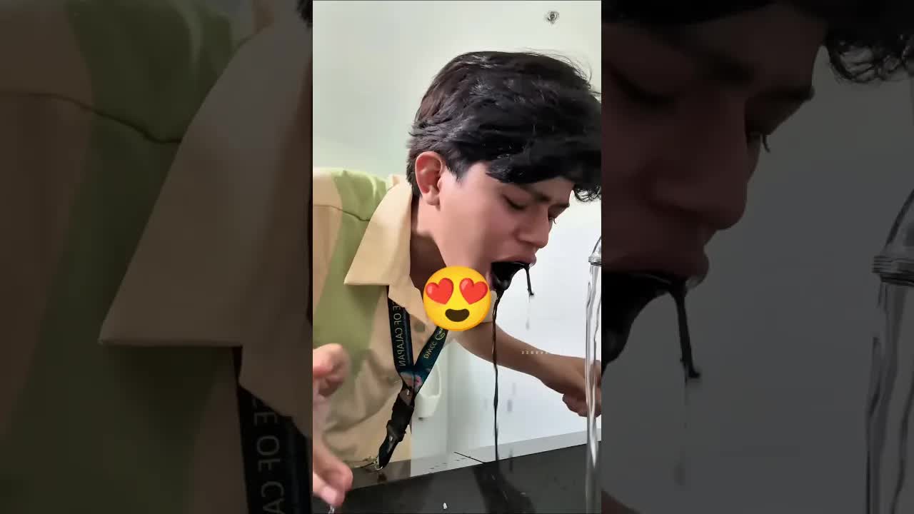 غلطة قلم قلبت حياة ولد في الفصل