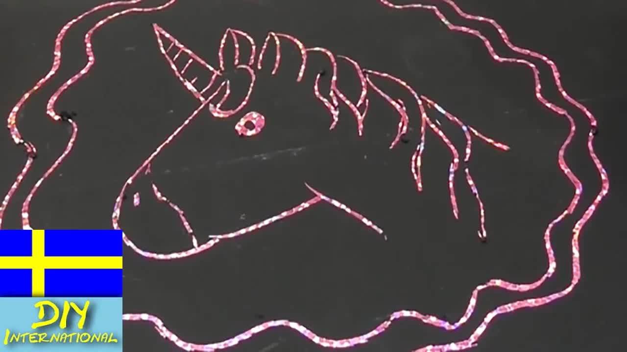 Skapa en glitterenhörning med skrapbild