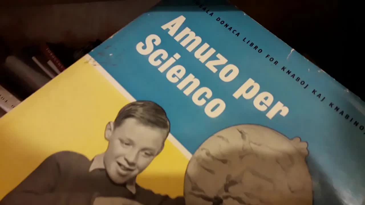 Vakancio ĉe la lago kaj libroj