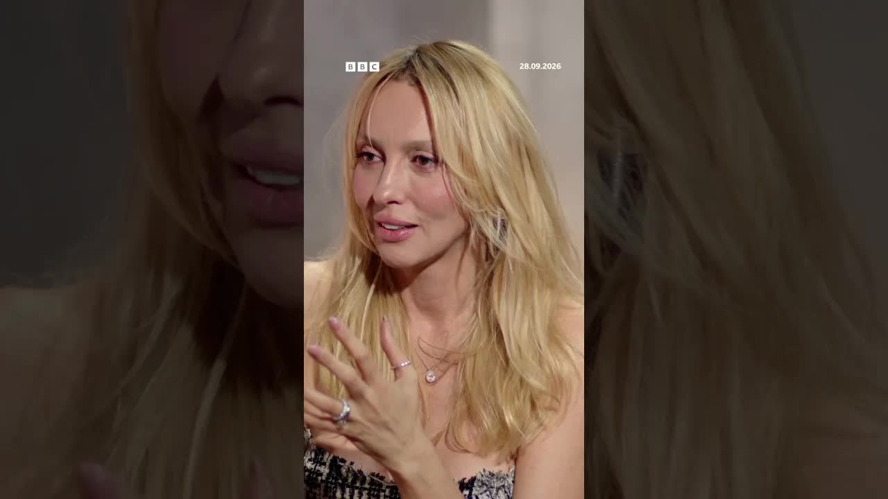 Оля Полякова про дурість та коментарі