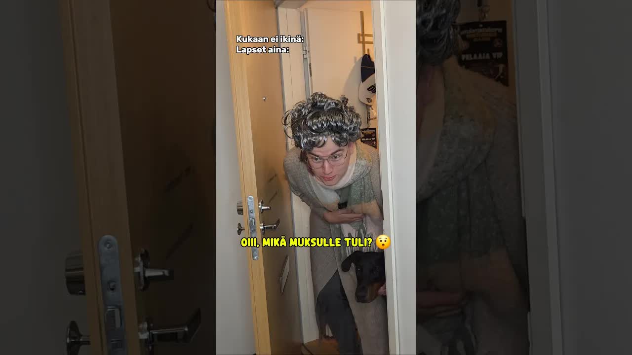 Muksu haluaa soittaa ovikelloa mummilla