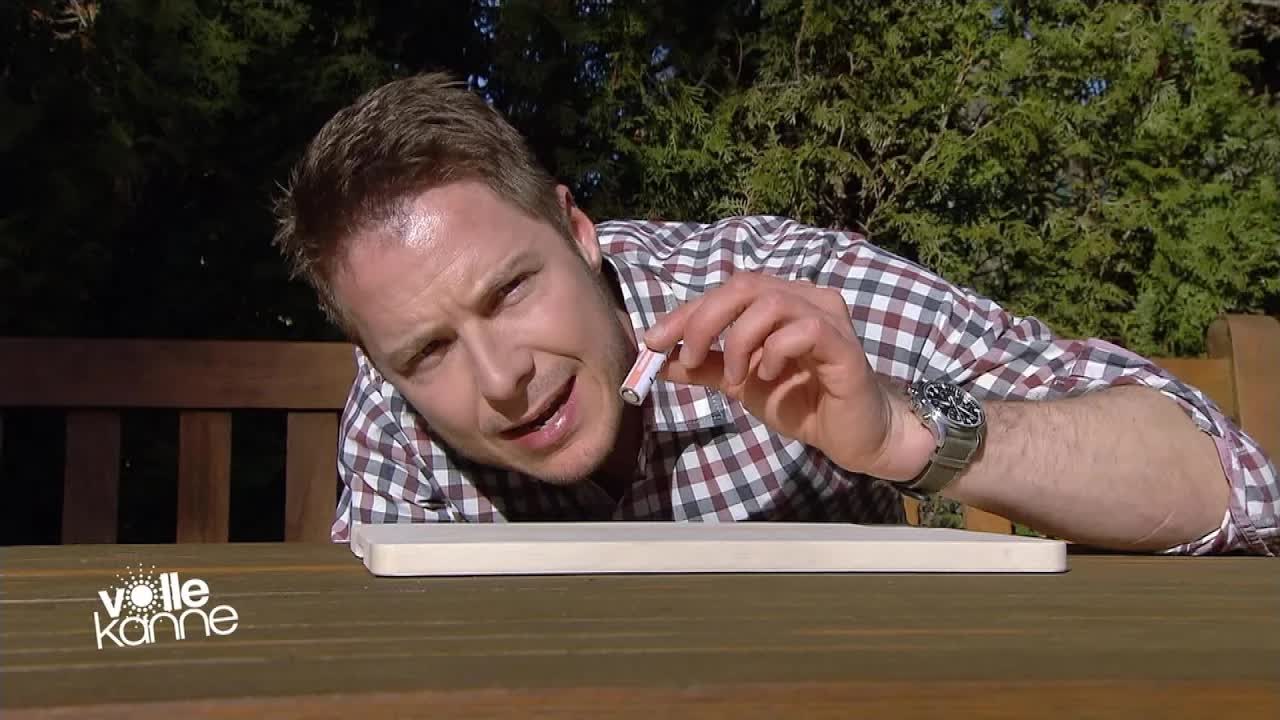 Wie man leere von vollen Batterien unterscheidet