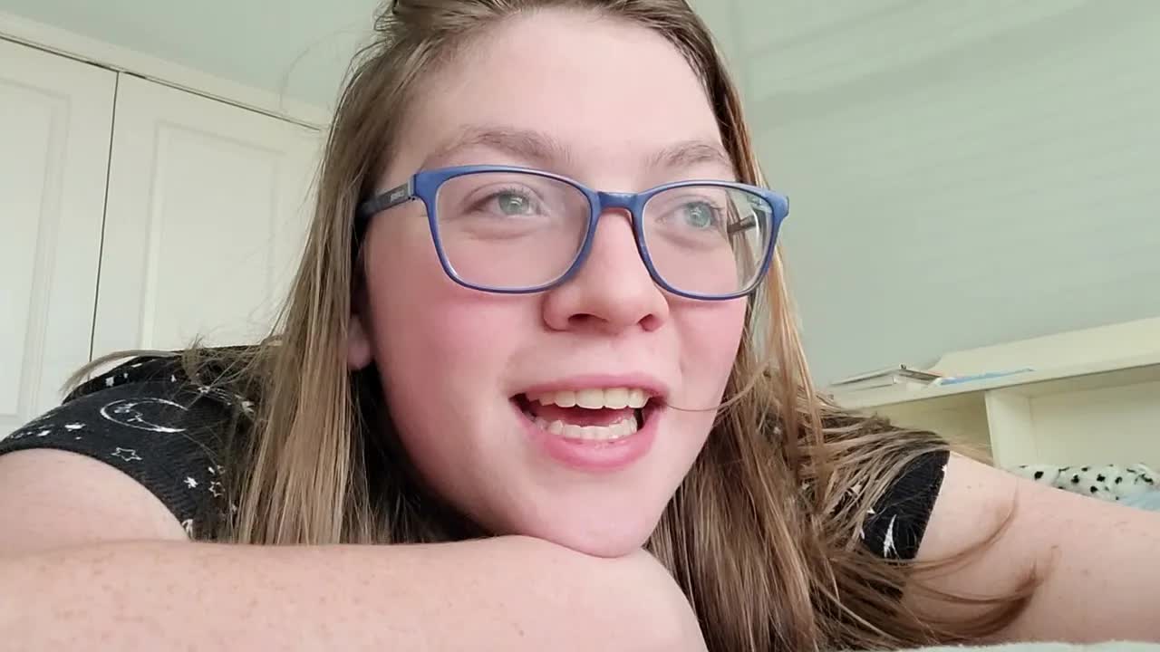 Tre Spica Kukaĵo Če La Laboro