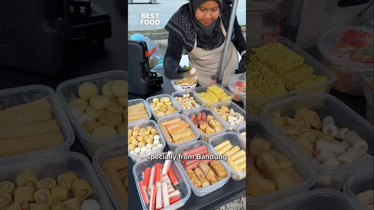 Jualan Seblak Spesial Bandung di Kuala Lumpur