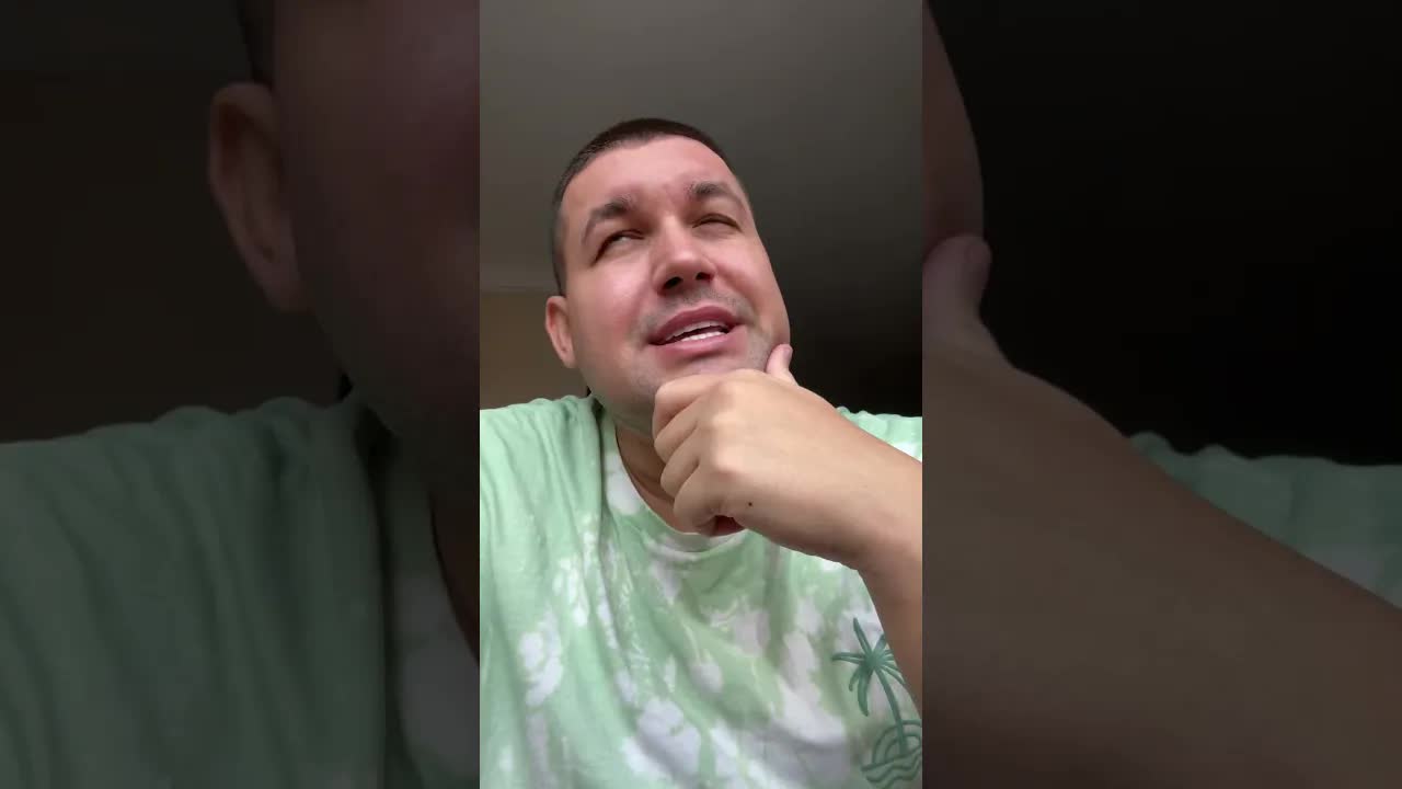Ce să mănânc? Ciocolată sau pepene?